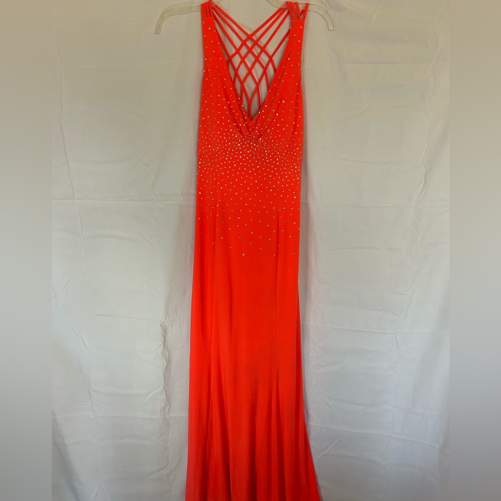 Cachet 56799 V-Neck Embellished String Back Zipper Back Jersey Dress (Size 8)
